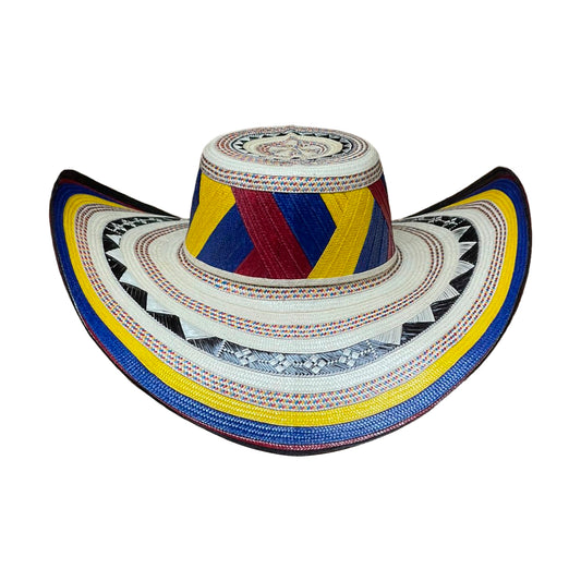 Sombrero 23 Fibras triangular colombiano 23 fibras
