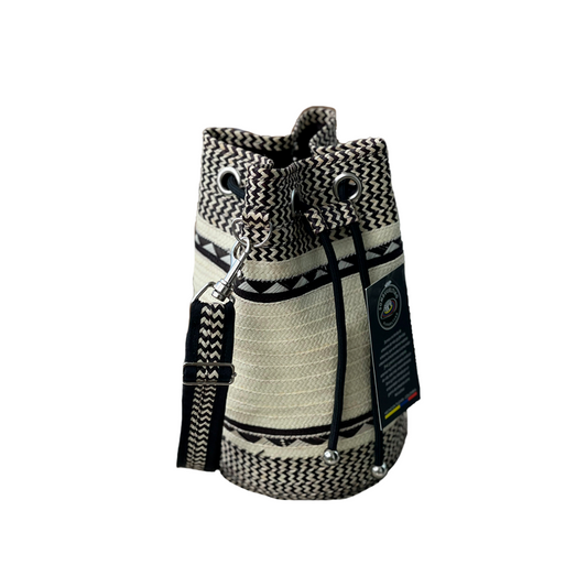 Mochila Exclusiva Caña Flecha Cruda con Peine