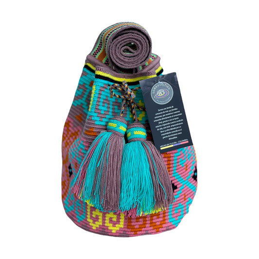 Mochila Artesanal Figuras Wayuu Colección Paraíso