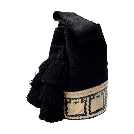 Mochila de Hilo color negro con panel