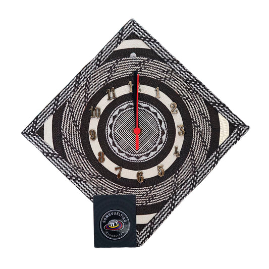 Reloj de Pared Artesanal Caña Flecha Diseño Rombo