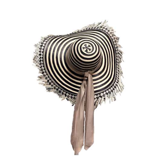 Pava Exclusiva Con Flecos A Mano Diseño Cinta MY